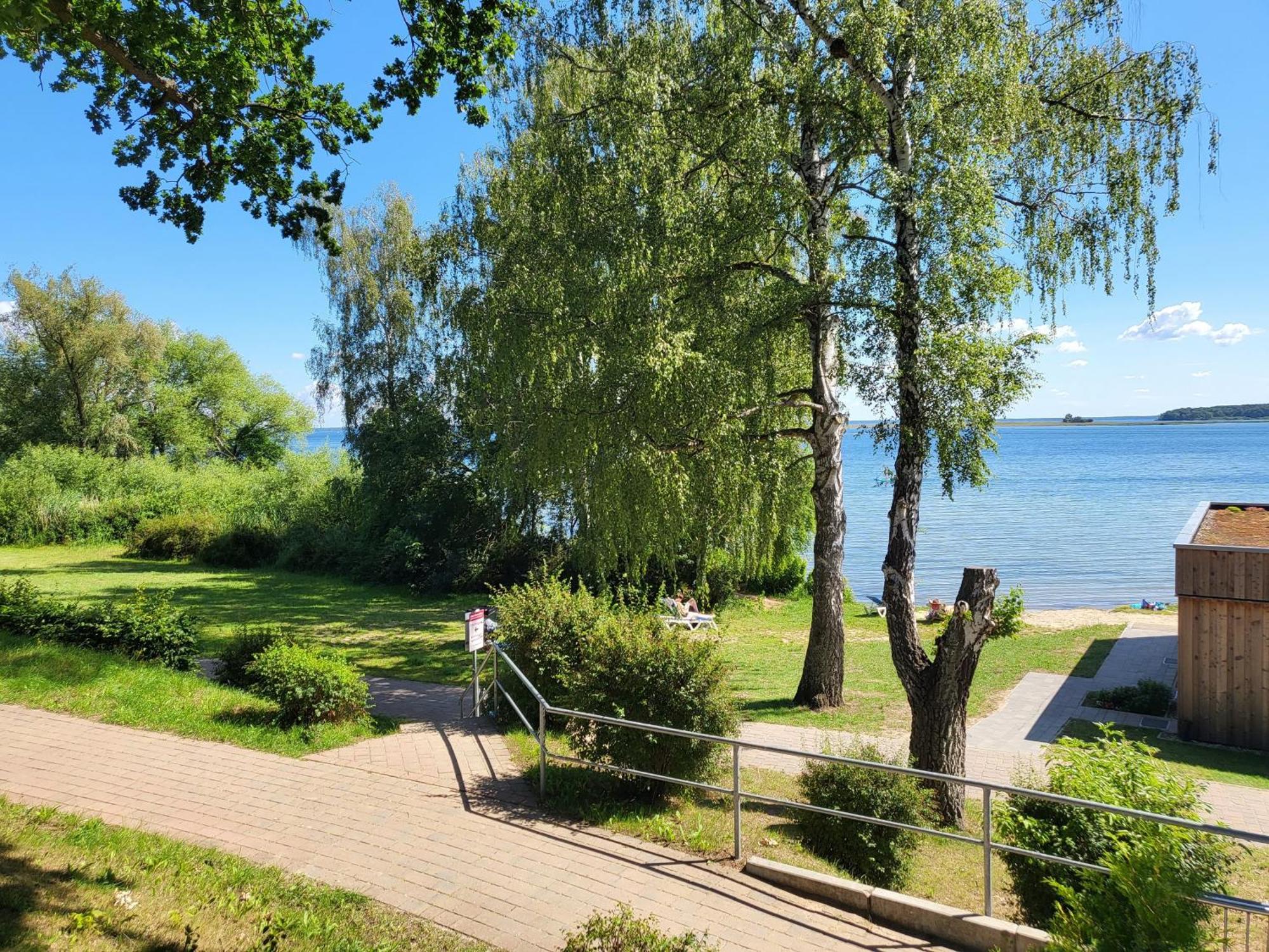 Strandhaus 2 Og Röbel 外观 照片
